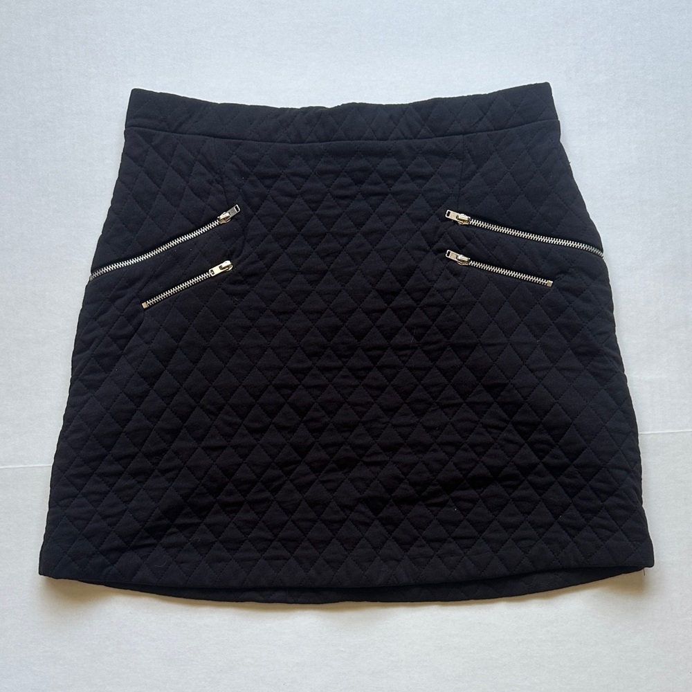 Zara Black Quilted Mini Skirt with Double Zip Pockets